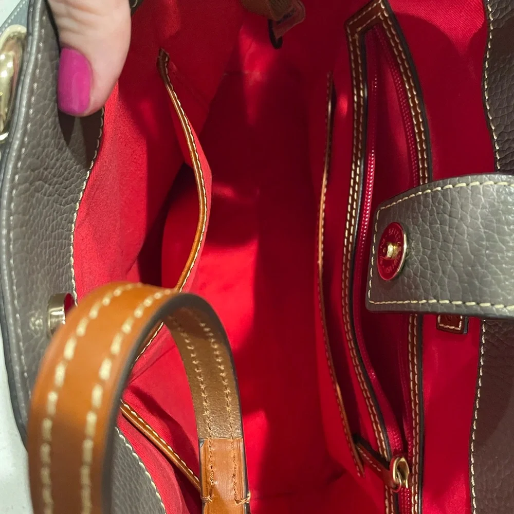 Dooney & Bourke Handbag 👜 - Picture 5 of 10